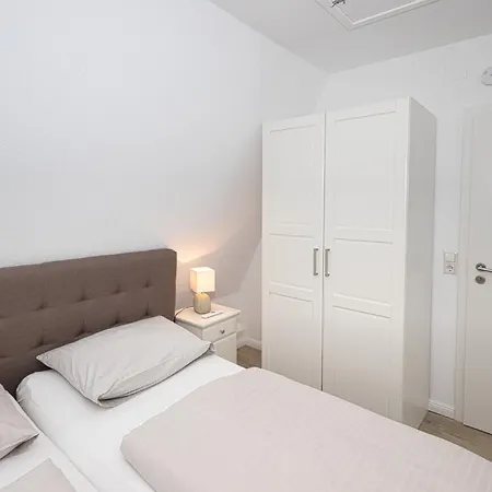 Ferienhaus, Am Ringwall 47 別荘 *